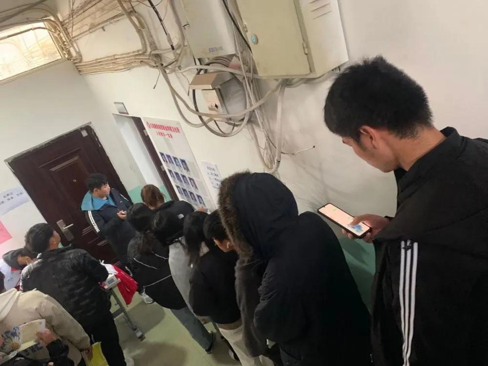關(guān)注大學(xué)生健康，我們在行動