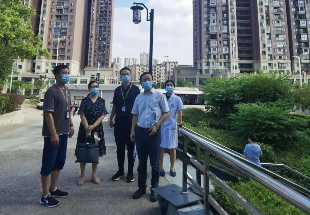 疫情防控 我們嚴(yán)陣以待——江西省第三人民醫(yī)院開展疫情防控督查
