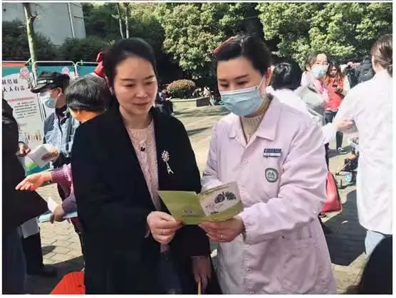 「世界防治結(jié)核病日」江西省胸科醫(yī)院開展結(jié)核病防治大型義診活動
