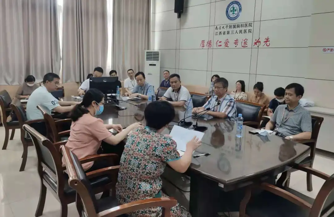 疫情防控 我們嚴(yán)陣以待——江西省第三人民醫(yī)院開展疫情防控督查