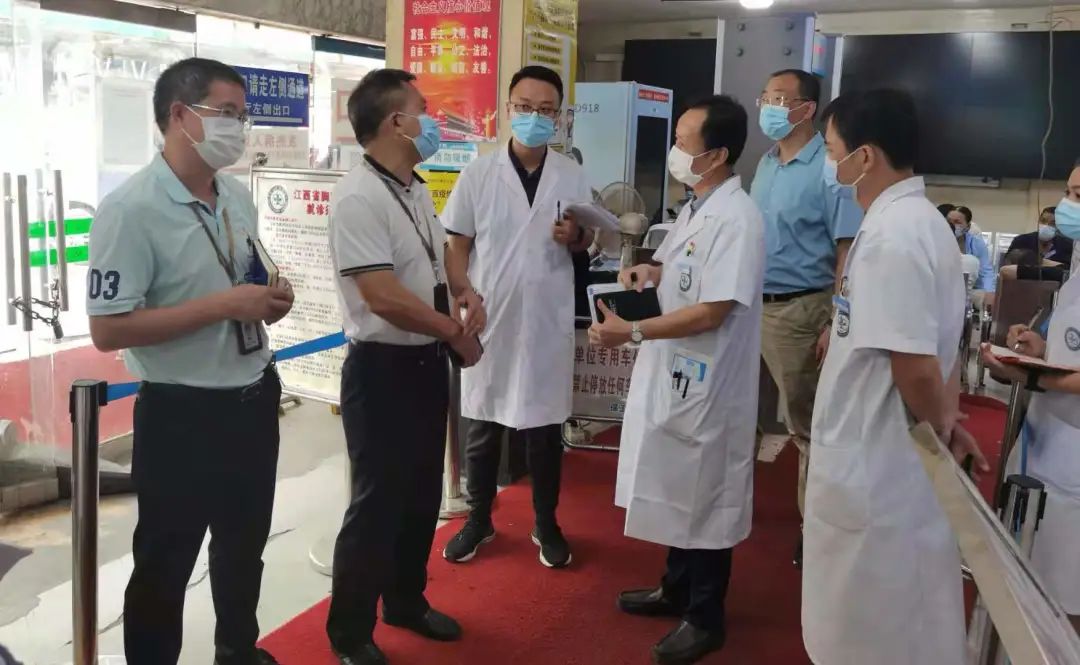 疫情防控 我們嚴(yán)陣以待——江西省第三人民醫(yī)院開展疫情防控督查