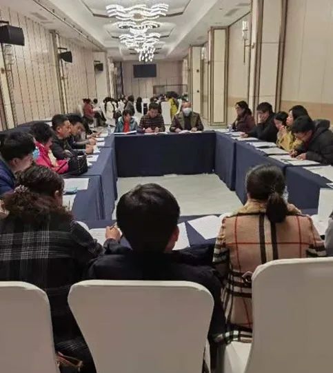 江西省胸科醫(yī)院八屆七次職代會勝利召開